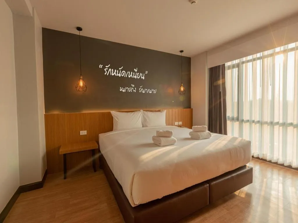 Bed in B2 Surat Thani Premier Hotel