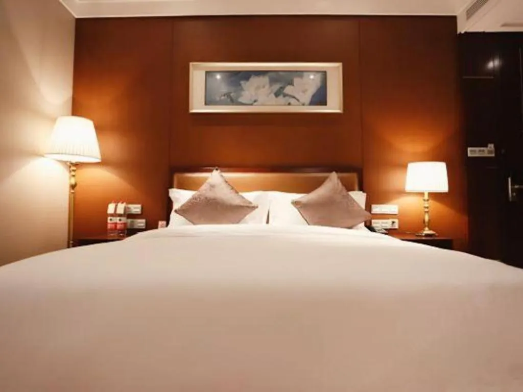 Bed in Balan International Hotel