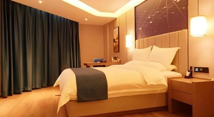 Bed in GreenTree Eastern Hotel Changge Yiwu City
