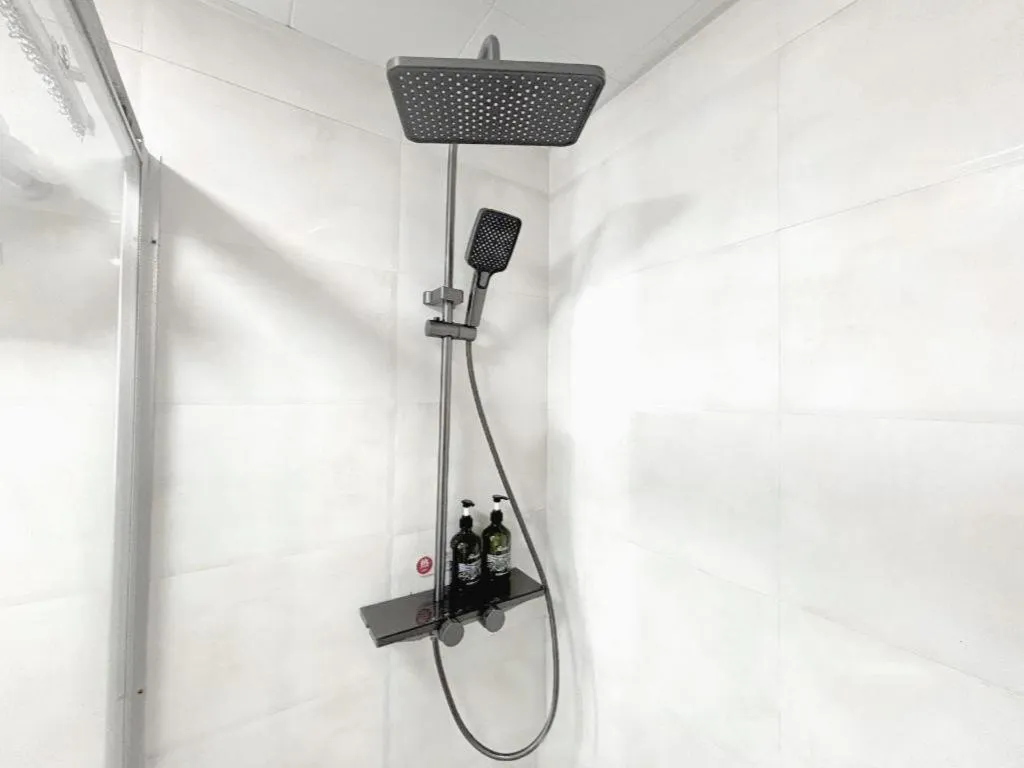 Shell Hotel Huaibei Jinying Plaza Long Distance Bus Station