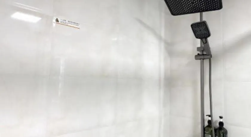 Shell Hotel Huaibei Jinying Plaza Long Distance Bus Station