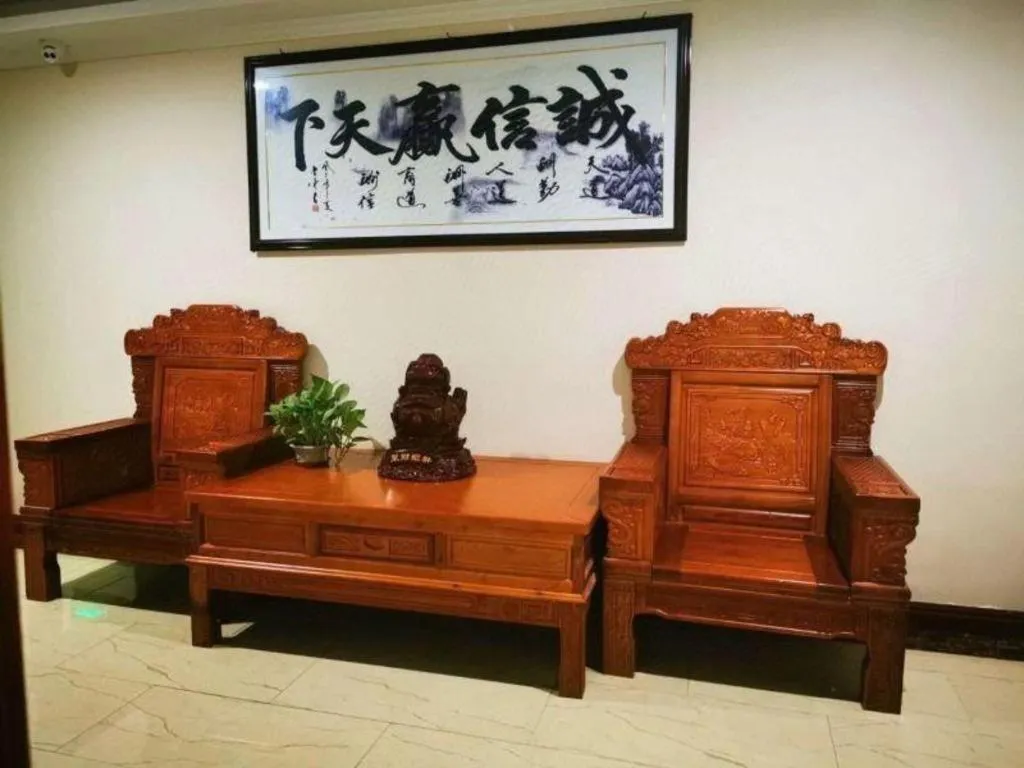 Shell Hotel Huainan Shou County Passenger Station Yaohai Grand Market