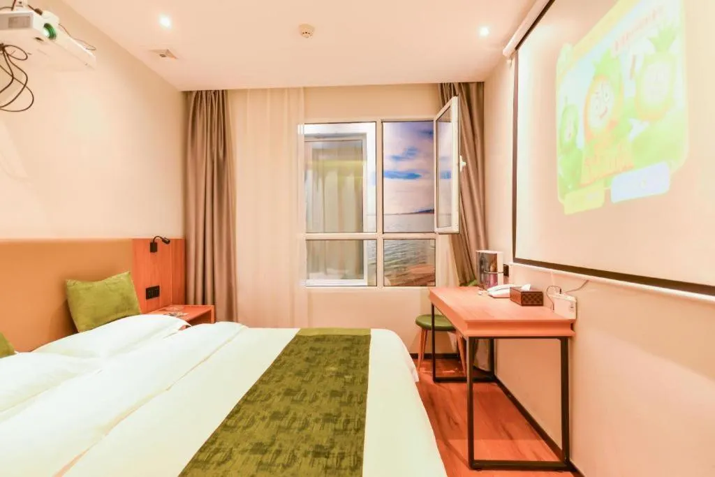 Bed in GreenTree Inn Express Lanzhou West Passenger Station Lanzhou Center