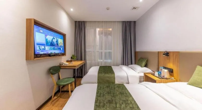 Bed in GreenTree Inn Express Lanzhou West Passenger Station Lanzhou Center