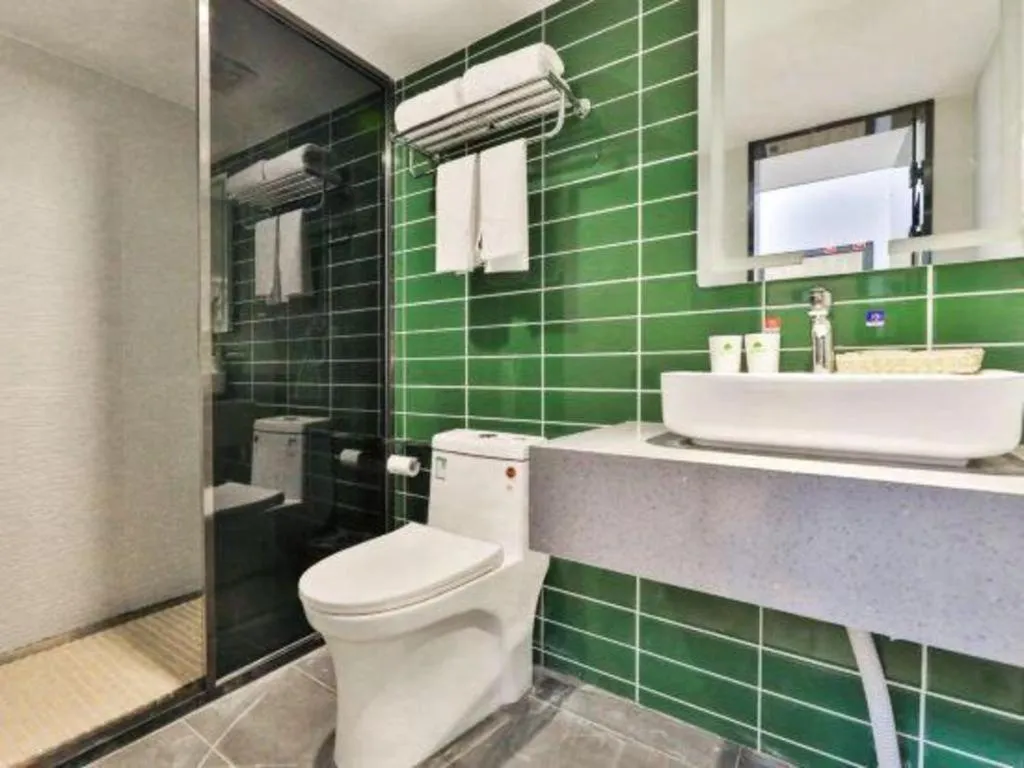 GreenTree Inn Express Beijing Dongcheng District Beixinqiao Metro Station Gui Street