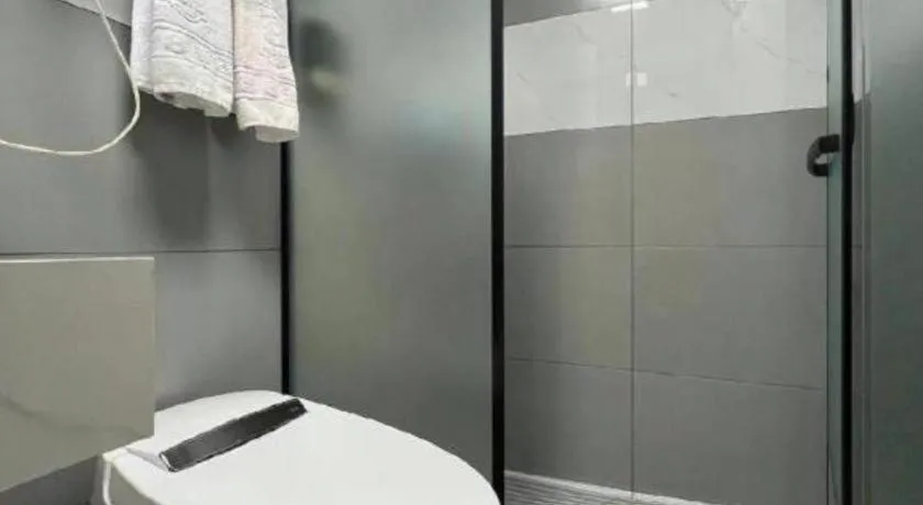 Super 8 Hotel Dingzhou Chongwen Street