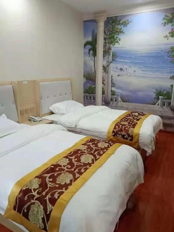Bed in Super 8 Hotel Dingzhou Chongwen Street