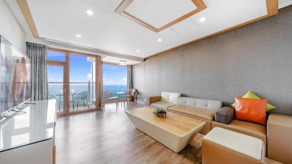 Gangneung Four Season Hotel and Pension