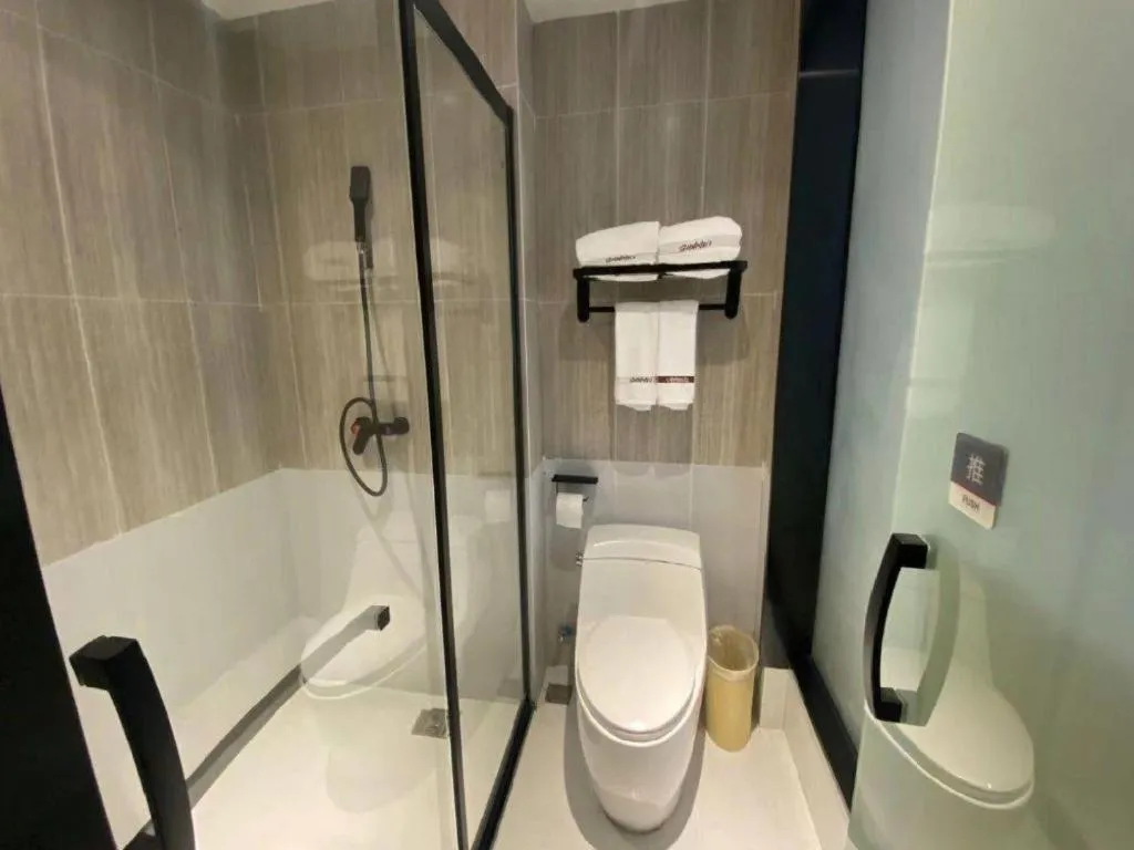 Thank Inn Jiangxi Nanchang Anyi County Fenghuangshan Industrial Park