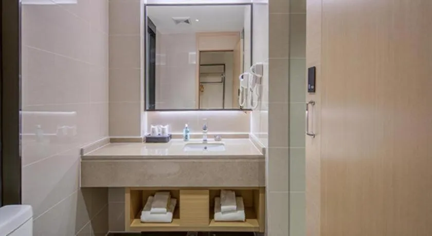 City Comfort Inn Wuzhou Xijiang Thrid Bridge