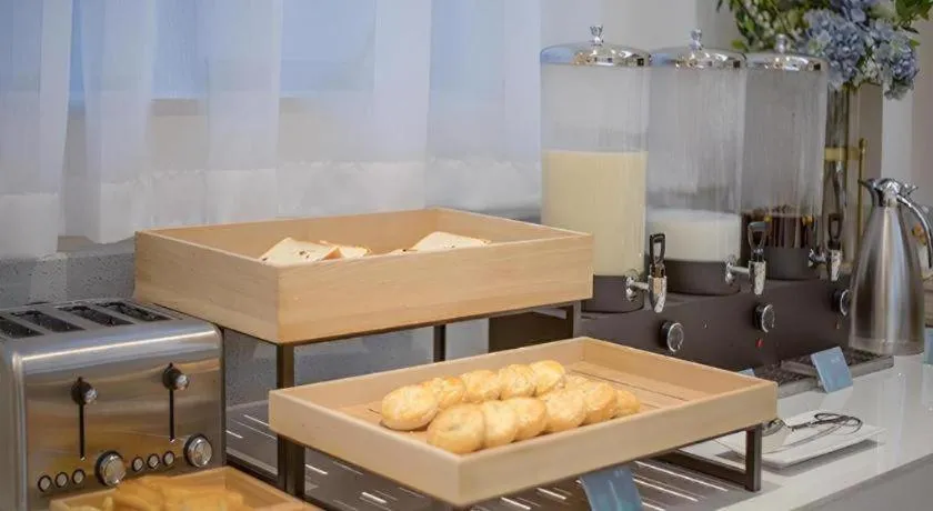 City Comfort Inn Wuzhou Xijiang Thrid Bridge