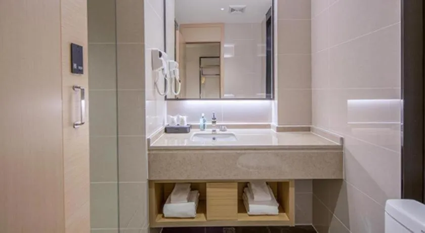 City Comfort Inn Wuzhou Xijiang Thrid Bridge