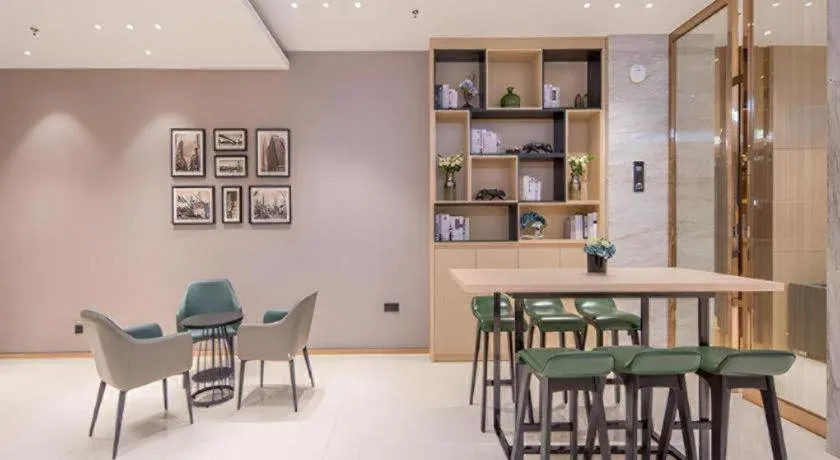 City Comfort Inn Wuzhou Xijiang Thrid Bridge