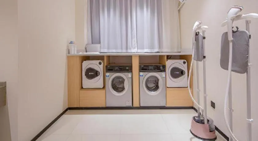 City Comfort Inn Wuzhou Xijiang Thrid Bridge