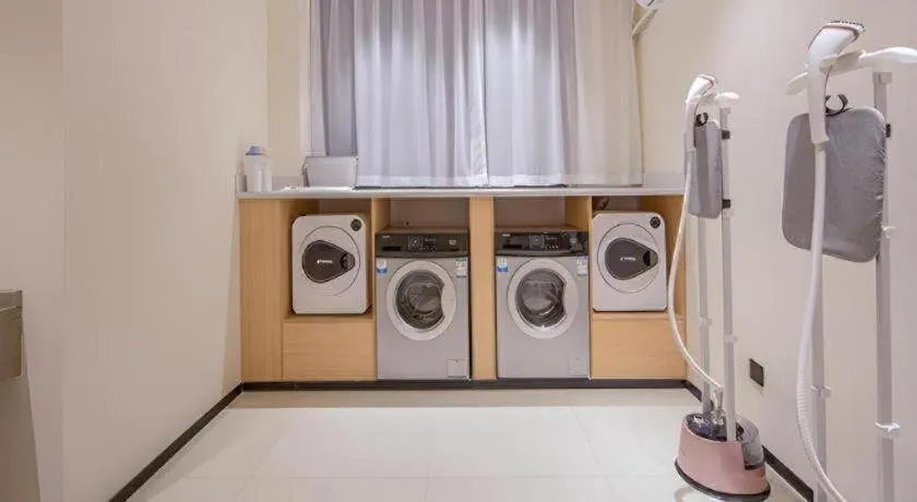 City Comfort Inn Wuzhou Xijiang Thrid Bridge