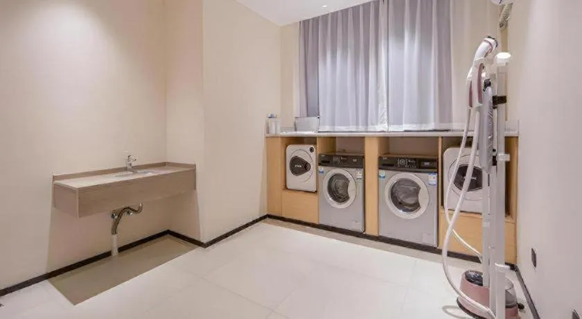 City Comfort Inn Wuzhou Xijiang Thrid Bridge