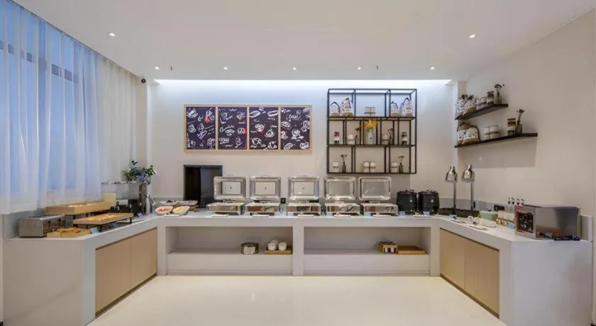 City Comfort Inn Wuzhou Xijiang Thrid Bridge