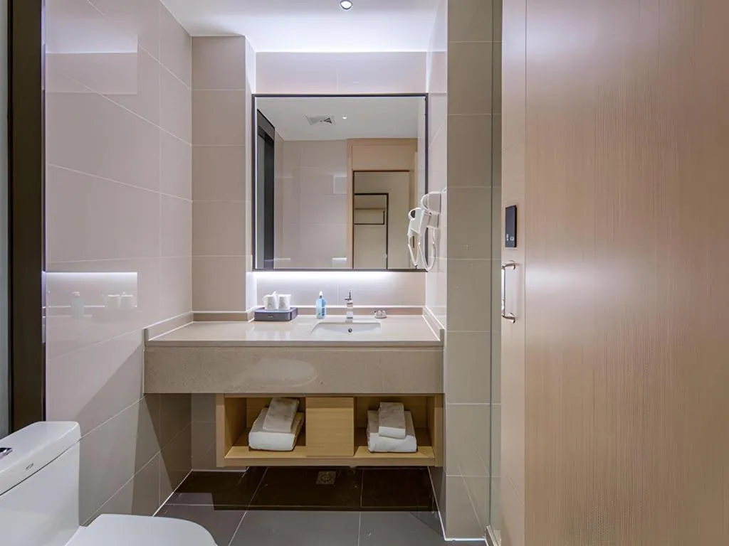 City Comfort Inn Wuzhou Xijiang Thrid Bridge