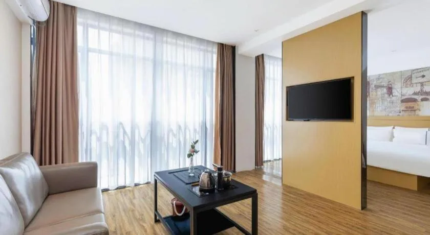 Bed in City Comfort Inn Yunfu Xinxing Juncheng Plaza