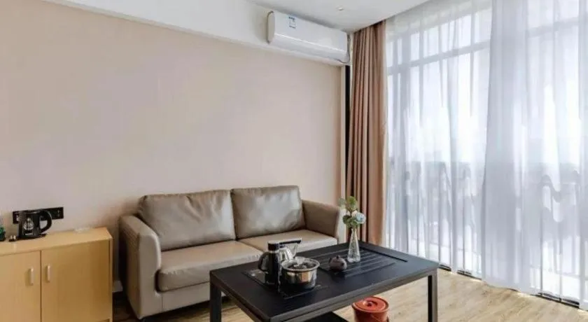 City Comfort Inn Yunfu Xinxing Juncheng Plaza