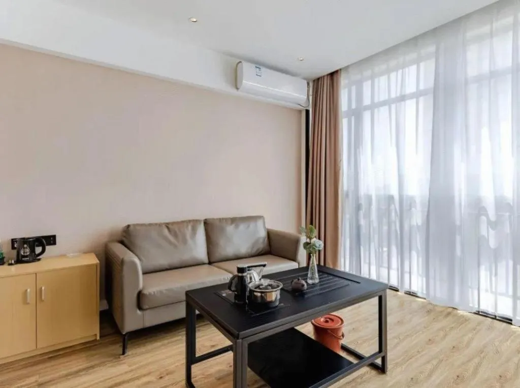 City Comfort Inn Yunfu Xinxing Juncheng Plaza