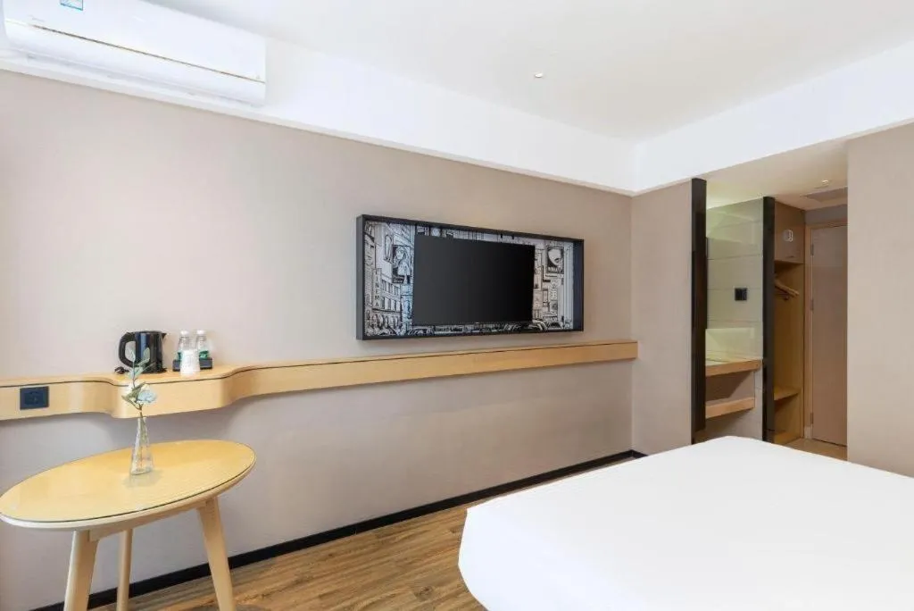 Bed in City Comfort Inn Yunfu Xinxing Juncheng Plaza