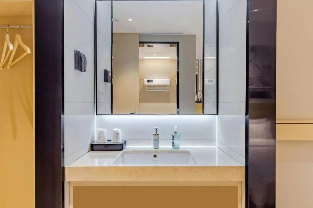 City Comfort Inn Yunfu Xinxing Juncheng Plaza