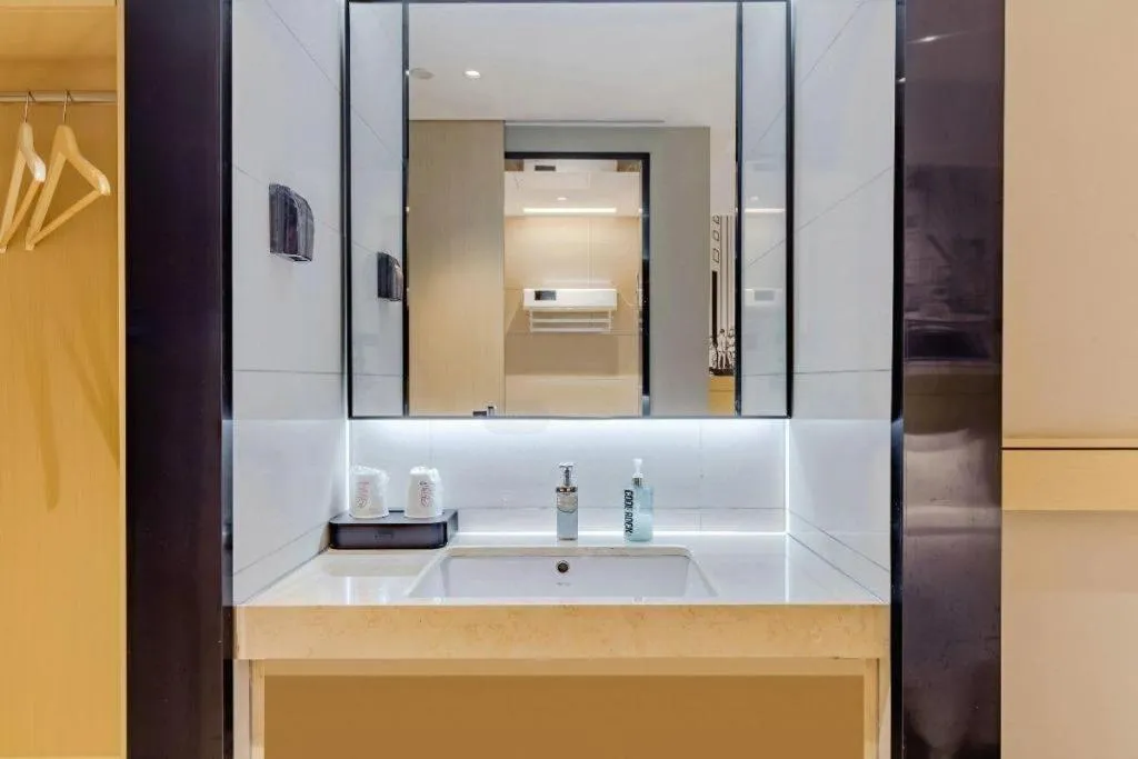 City Comfort Inn Yunfu Xinxing Juncheng Plaza