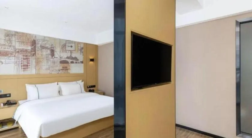 Bed in City Comfort Inn Yunfu Xinxing Juncheng Plaza