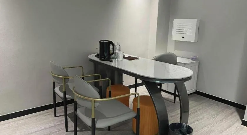 City Comfort Inn Qingyuan Longtang Light Rail Changlong