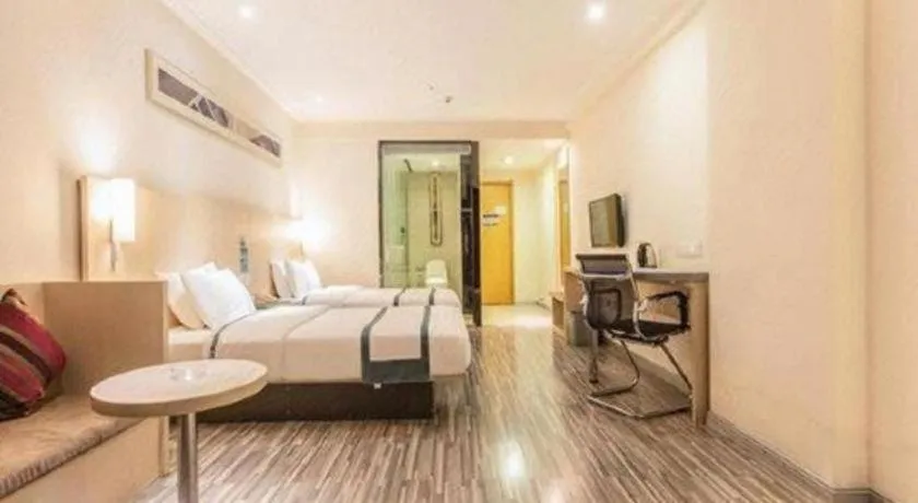 Bed in City Comfort Inn Qingyuan Longtang Light Rail Changlong