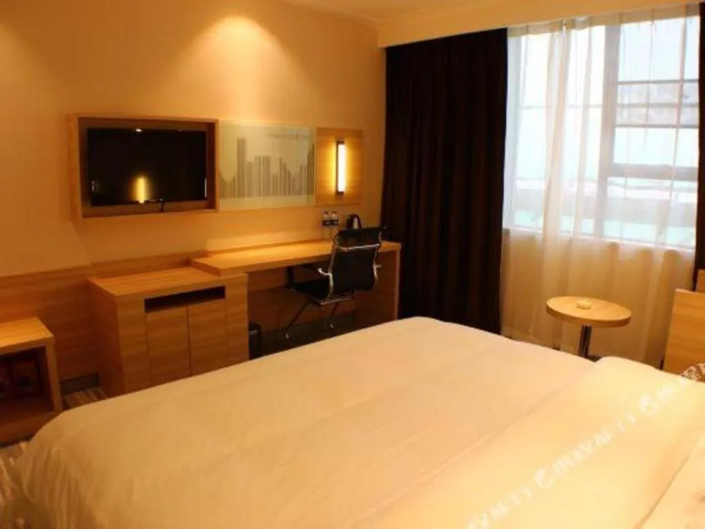 Bed in City Comfort Inn Qingyuan Longtang Light Rail Changlong