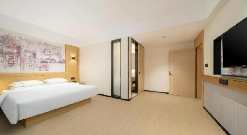 Bed in City Comfort Inn Nanning Huanan City