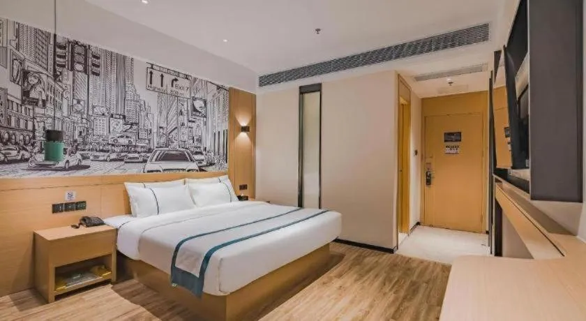 Bed in City Comfort Inn Hotel Dongguan Humen Pedestrian Street