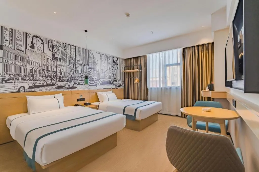 Bed in City Comfort Inn Hotel Dongguan Humen Pedestrian Street