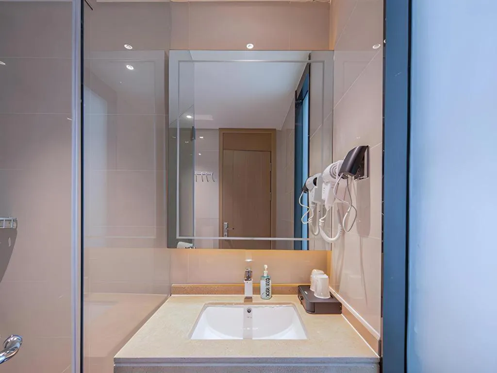 City Comfort Inn Fangchenggang Government Affairs Center