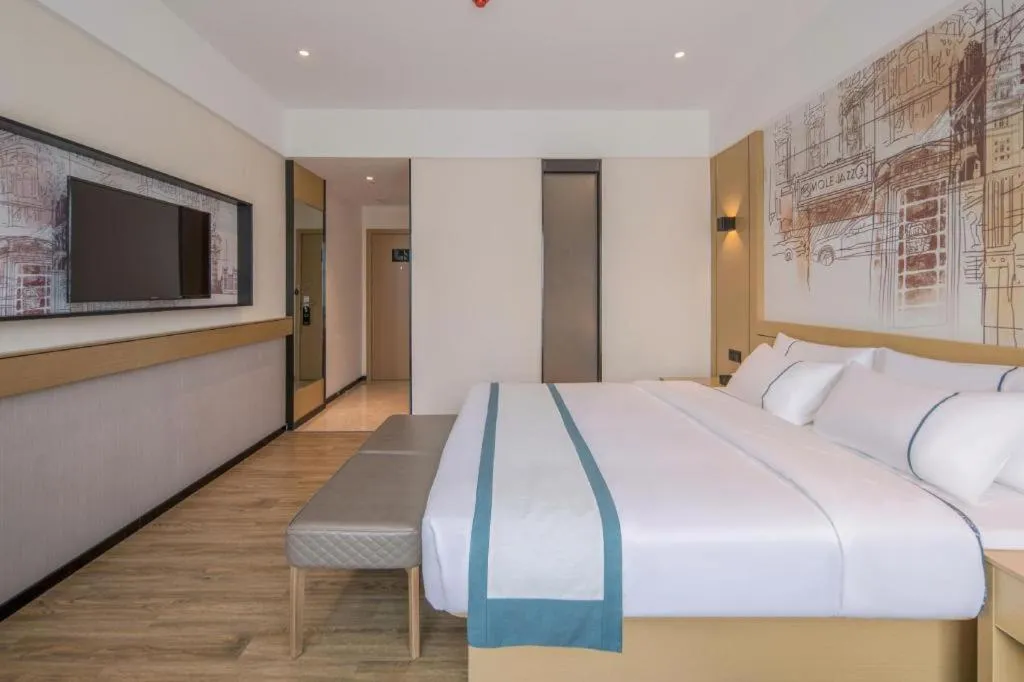 Bed in City Comfort Inn Fangchenggang Government Affairs Center