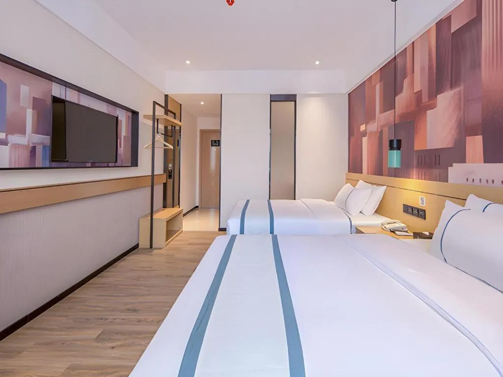 Bed in City Comfort Inn Fangchenggang Government Affairs Center