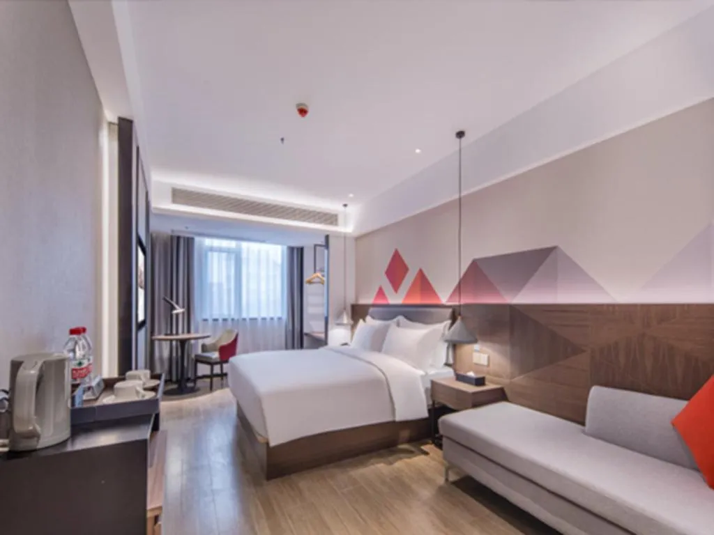Bed in Borrman Hotel Hezhou High Speed Railway Station Guangming Avenue