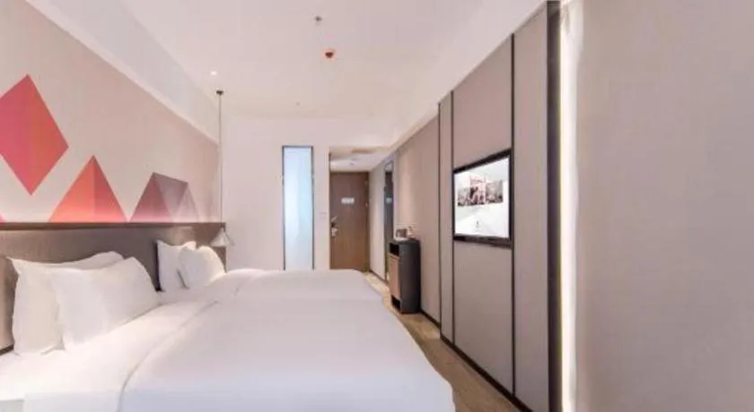Bed in Borrman Hotel Hezhou High Speed Railway Station Guangming Avenue