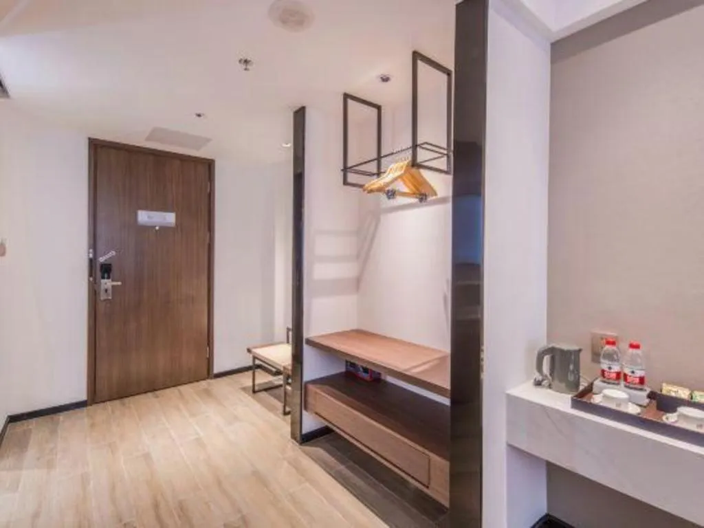 Bed in Borrman Hotel Hezhou High Speed Railway Station Guangming Avenue