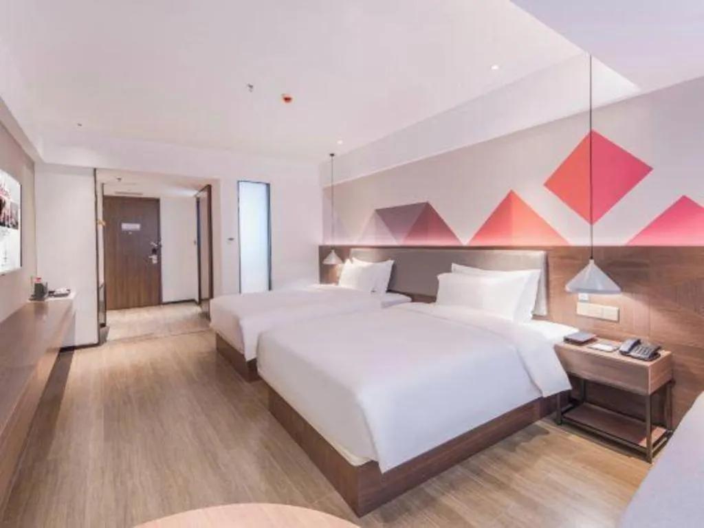Bed in Borrman Hotel Hezhou High Speed Railway Station Guangming Avenue