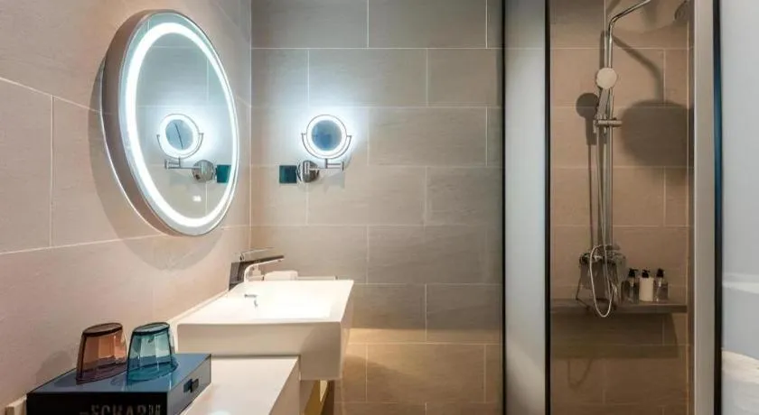 Echarm Hotel Shanghai North Bund Tilanqiao Metro Station