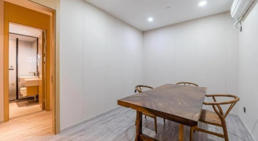 Echarm Hotel Shanghai North Bund Tilanqiao Metro Station