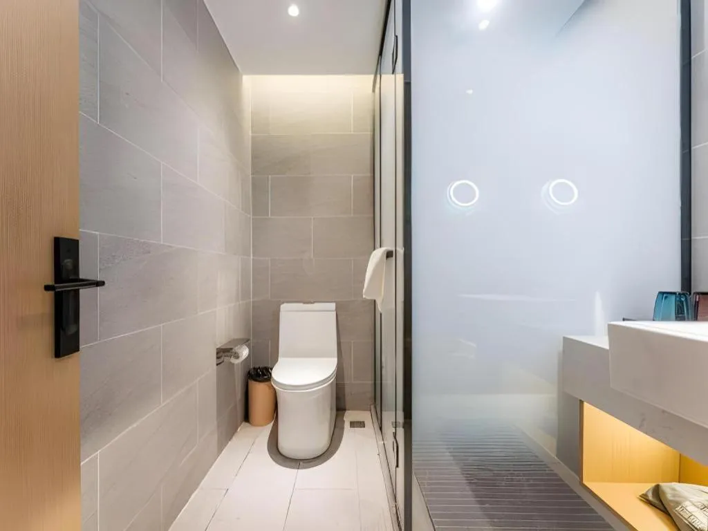 Echarm Hotel Shanghai North Bund Tilanqiao Metro Station