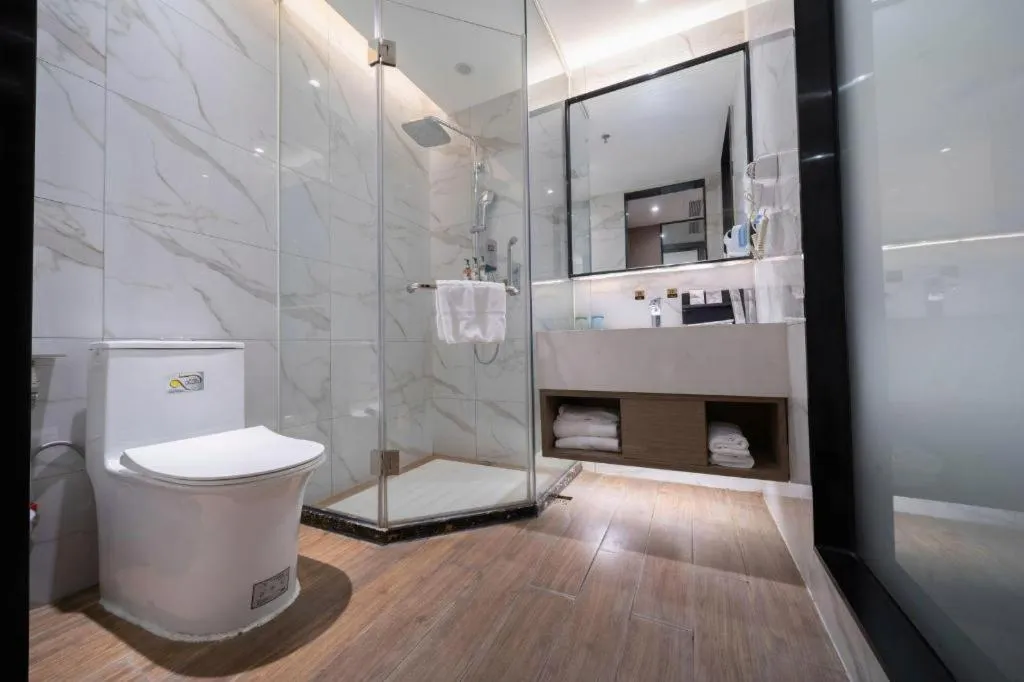 Borrman Hotel Zhonghsan Guzheng Huayi Plaza Light Rail Station