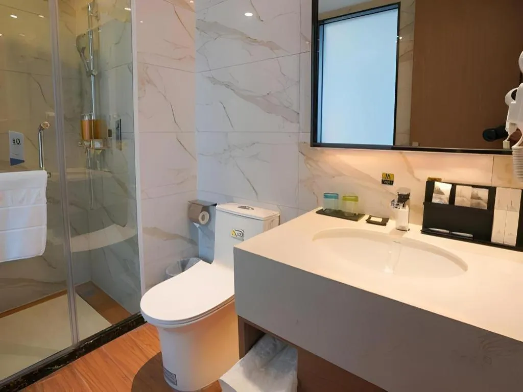 Borrman Hotel Zhonghsan Guzheng Huayi Plaza Light Rail Station