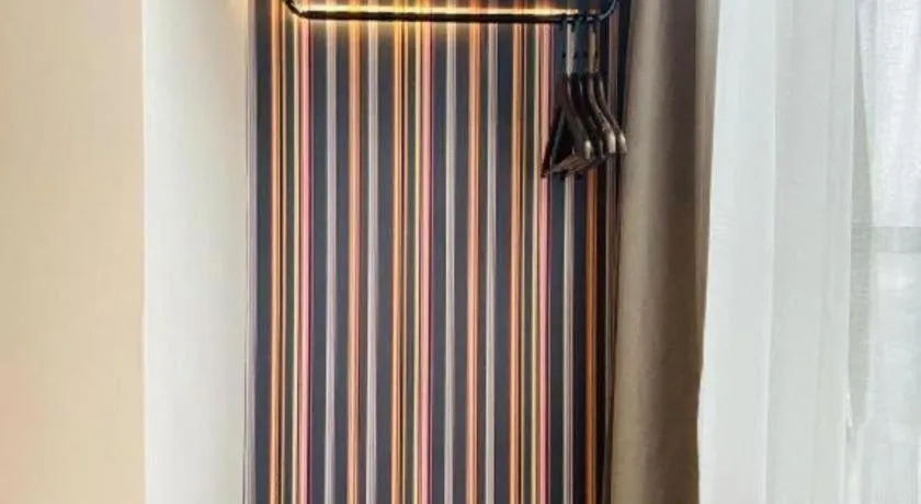 Premier City Comfort Hotel Wuhan Yellow Crane Shouyi Road Metro Station