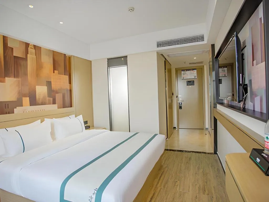 Bed in City Comfort Inn Yangxin High-speed Railway Station