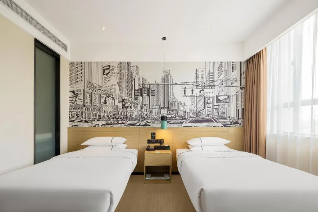 Bed in City Comfort Inn Yangxin High-speed Railway Station